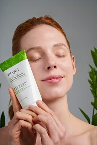 VITAYES Yüz Temizleme Jeli Akne Siyah Noktaya Yatkın Ciltler Için Yeşil Çay Özlü, 150 ml