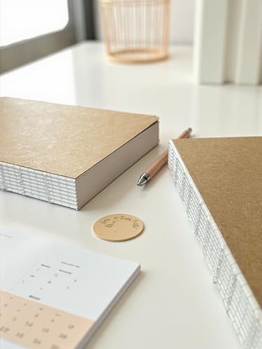 Özel Tasarım Kapaklı A5 Noktalı Not Defter - 180 Derece Açılabilir, Sırtı Dikişli,%100 El İşçiliği, Ofis İçin İdeal, Planlayıcı (Noktalı)