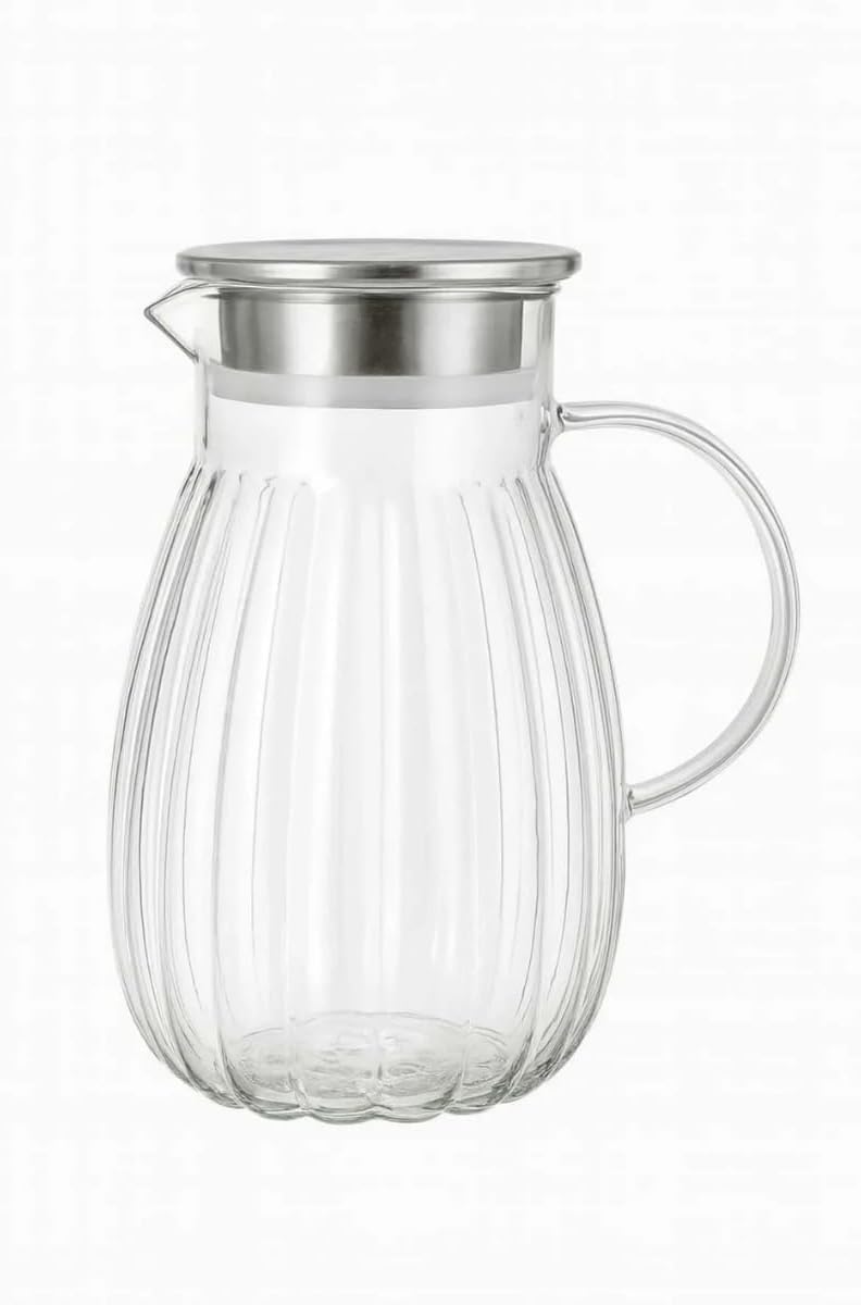 Metal Kapaklı Cam Sürahi – Dayanıklı Şeffaf Cam, Şık ve Sağlam Tasarım, Soğuk ve İçecekler İçin