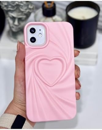 11 ile Uyumlu 3D Mat Kalp Kabartma Desenli Darbe Önleyici Silikon Kılıf