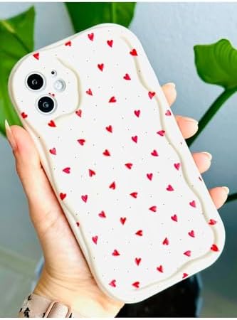 11 ile Uyumlu Kenarı Dalgalı Minik Kırmızı Kalpler Baskı Tasarımlı Yumuşak Silikon Kılıf