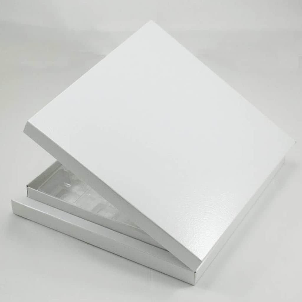 16 Bölmeli Madlen Çikolata Kutusu Beyaz Renkli