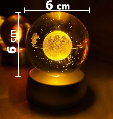 Ahşap Standlı Cam Küre Işıklı Göz Yormayan Gezegen Satürn Motifli Masaüstü Aydınlatma Gece Lambası Dekoratif Çocuk Odası Salon Yatak Odası Lamba 6cm x 6cm (Satürndeki Kız)