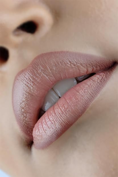 ALIX AVIEN Uzun Süre Kalıcı Dağılma Yapmayan Nemlendirici Dudak Kalemi - Lipliner Pencil 09 Warm Brown