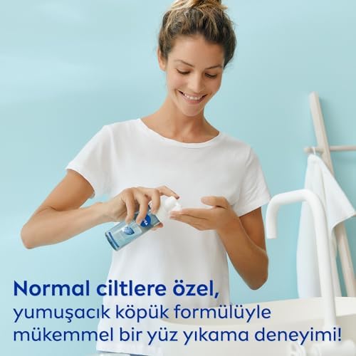 Yüz Yıkama Köpüğü Canlandırıcı, Normal Ciltler 150 ml, Derinlemesine Yüz Temizleme, Saf Su, Lotus Çiçeği