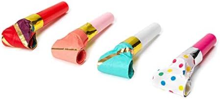 - Doğum günü kutlaması, 1 çelenk, 1 taç, 4 trompet, 5 balon balonu, balon şişirmek için pipet