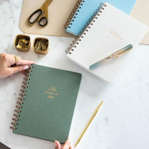 A5 Spiralli Sert Kapak Kareli Tarihsiz Not Defteri Yeşil