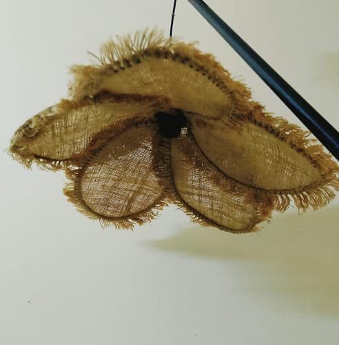 El yapımı şık avize