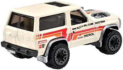 1:64 Tekli Arabalar 2023 020/250 J- Patrol Custom 5785-HKG23