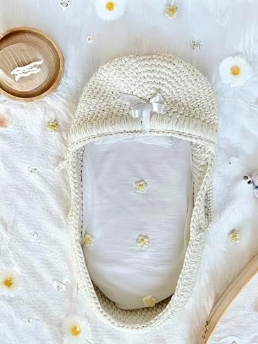 and Bestie Papatya İşlemeli Doğal Dokusu Pamuk Müslin Bebek Battaniyesi 75x75 cm (Beyaz)