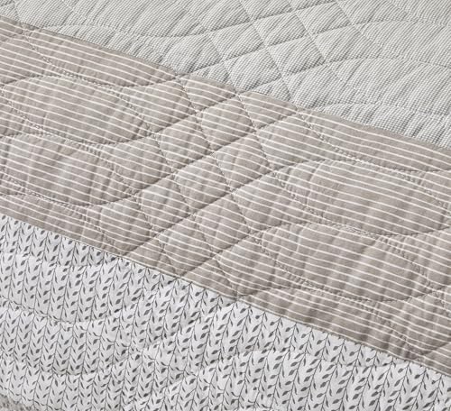 Robyn 3 Parça Nötr Boz Kahverengi Gri Beyaz Çiçekli Çiçeği Yama İşi Çizgili Yorgan Seti - Önceden Yıkanmış Pamuklu Örtü - Hafif Ters Çevrilebilir Yatak Örtüsü, Battal Boy