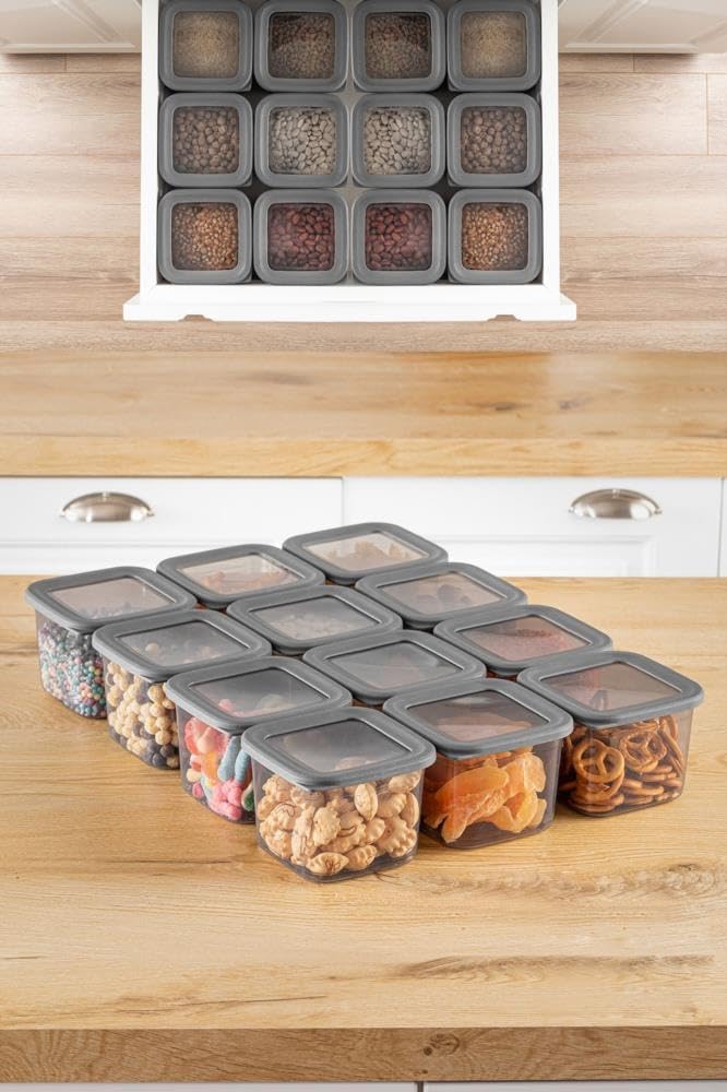 12'li 650ml. Sızdırmaz Vakumlu Kapaklı Kare Erzak Saklama Kabı. 650ml Kare Erzak Saklama Kabı