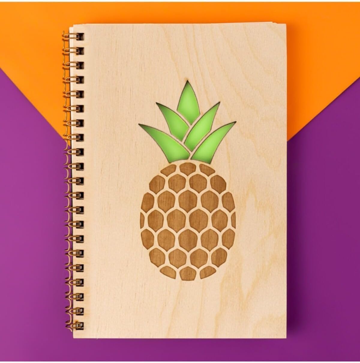 Ananas Tasarımlı Ahşap Kapaklı Defter 18 Cm X 12 Cm 48 Yaprak Not Defteri